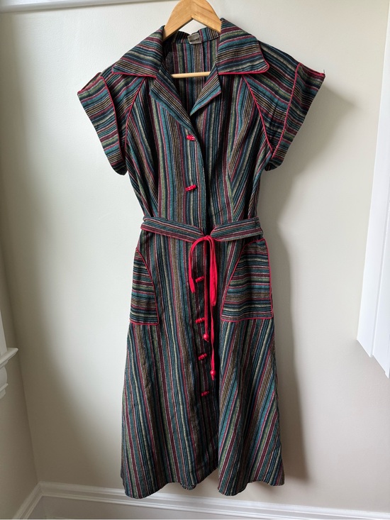 Dresses & Skirts - VINTAGE Striped Shirtdress Woven Midi Dress Rockabilly Pin Up Rainbow MCM 40 L